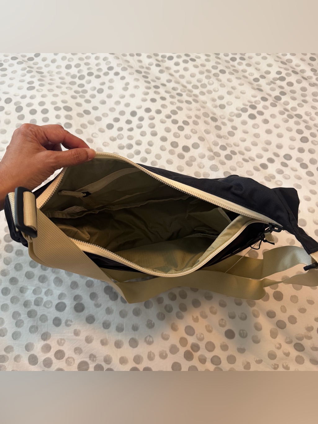 Nwt Walker Family Goods Mini Bay Bag Black — image 4 of 8